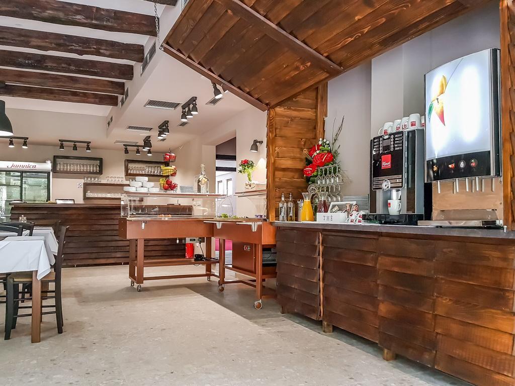 B&B Villa Angy Korenica Extérieur photo