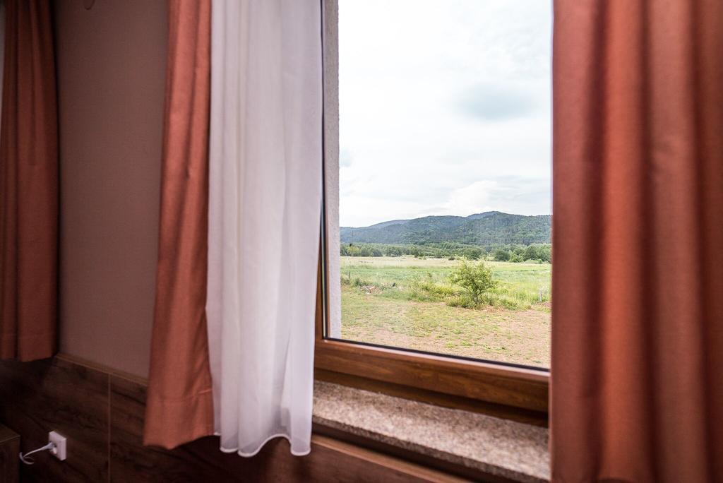 B&B Villa Angy Korenica Extérieur photo